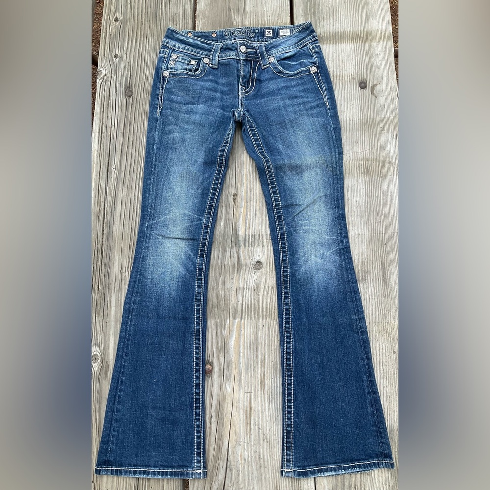 Miss Me, Like New Size 25, Boot Cut!